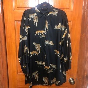 Oversized tiger print buttoned down shirt